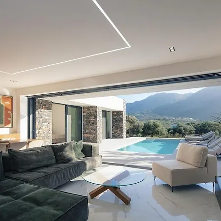 Black Caviar Villa Asproulianoi